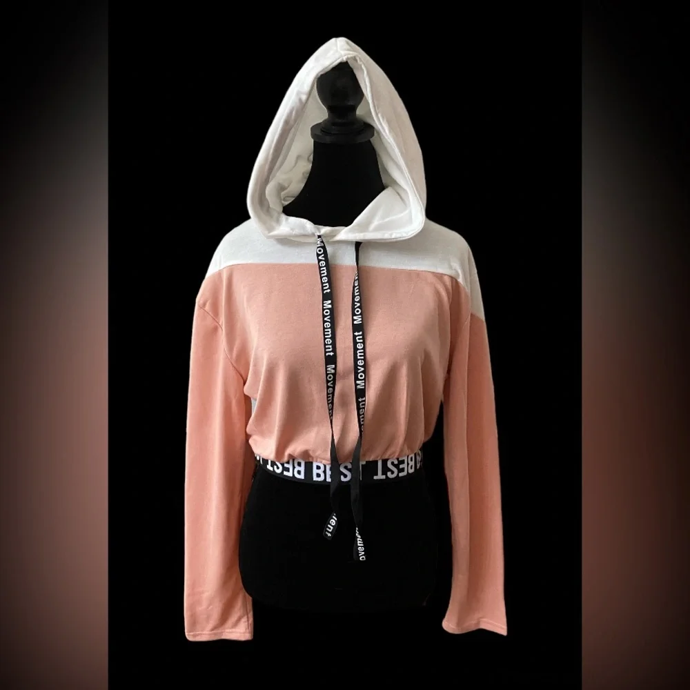 SweatyRocks: Cropped Pink and White Athletic Pullover Hoodie Sweatshirt